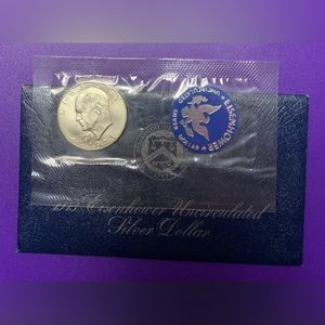 1973-S U.S. Mint Eisenhower 40% Silver Dollar Coin in Original Packing